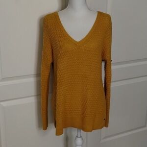 AEO American Eagle women's size medium V-neck sweater mustard gold color